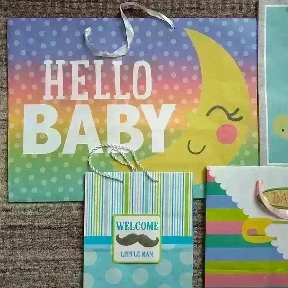 5 POUNDS 42 Pcs Gift Bags For All Occasions — Birthday Baby Shower Christmas - Picture 11 of 16